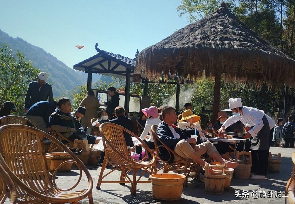 腾冲热海温泉纪念馆视频,腾冲热海景区怀胎井介绍