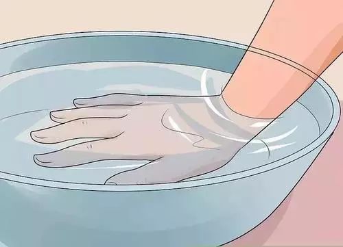 因为白癜风自卑,孩子得了白癜风父母很焦虑