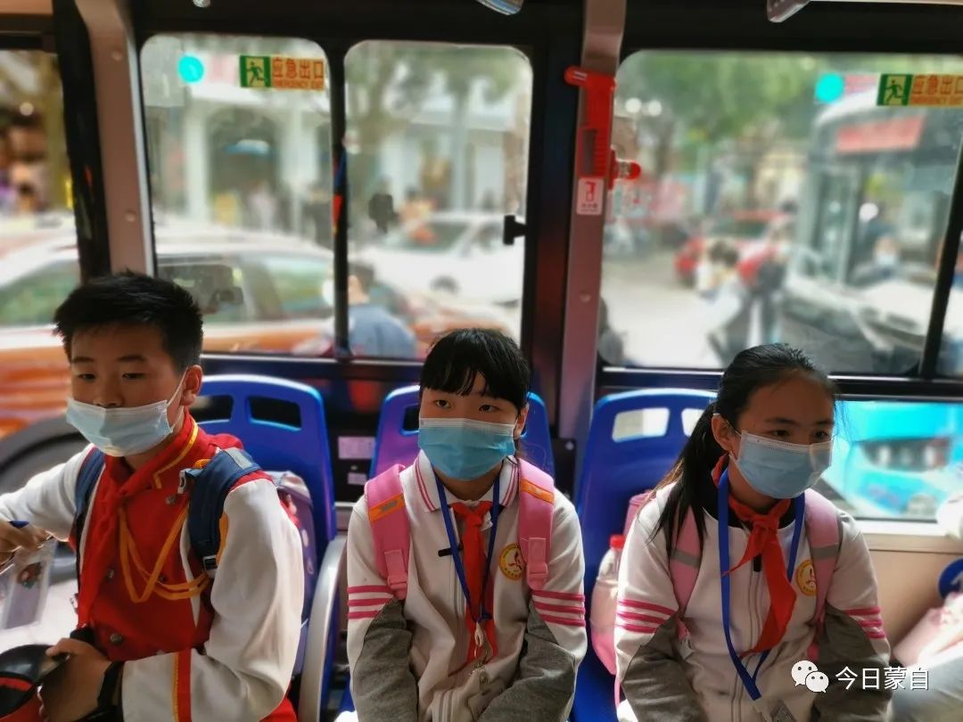 号外号外！蒙自将再开通2条学生公交专线~