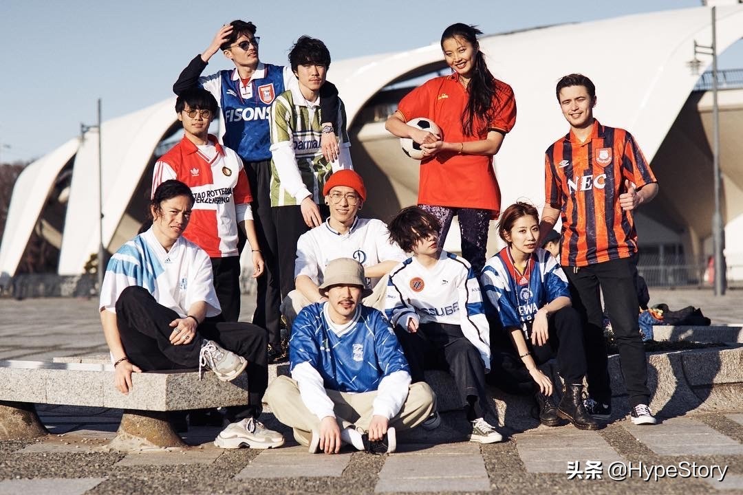 恕我直言,这可能是东京最会穿球衣的一群年轻人