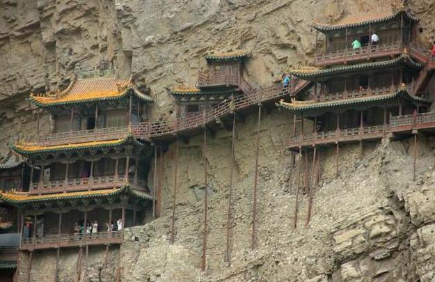 山西悬空寺发现膨胀螺丝,悬空寺膨胀螺丝图