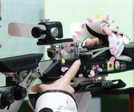 00后姑娘夺东京奥运首金,00后小姑娘夺得奥运第一金牌