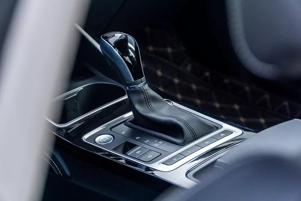 比亚迪秦plusdm-i燃油充电快吗,比亚迪秦没有钥匙能启动吗