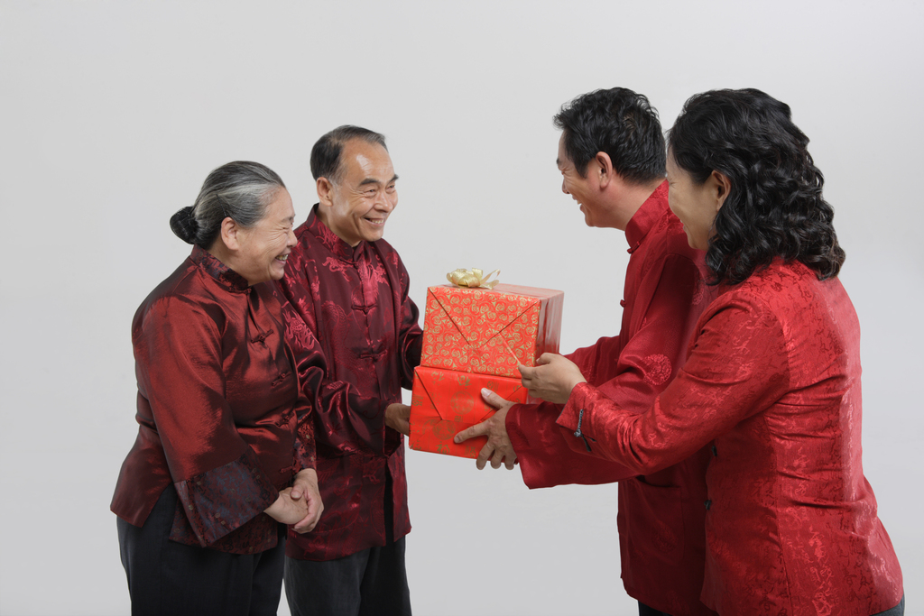 中秋节长辈送礼有什么讲究,中秋节送礼有哪些讲究