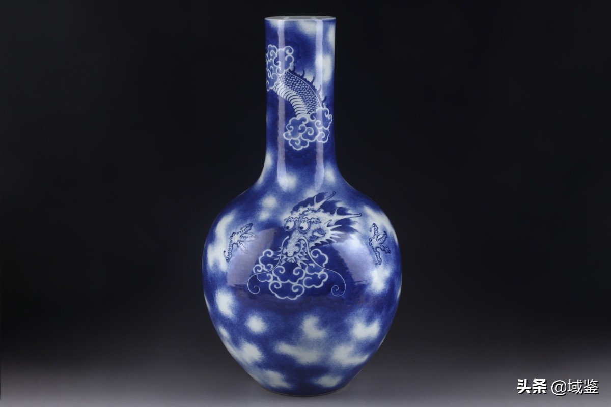 长沙古玩城古瓷拍卖现场,域鉴拍卖雅韵天成精美明清瓷专场