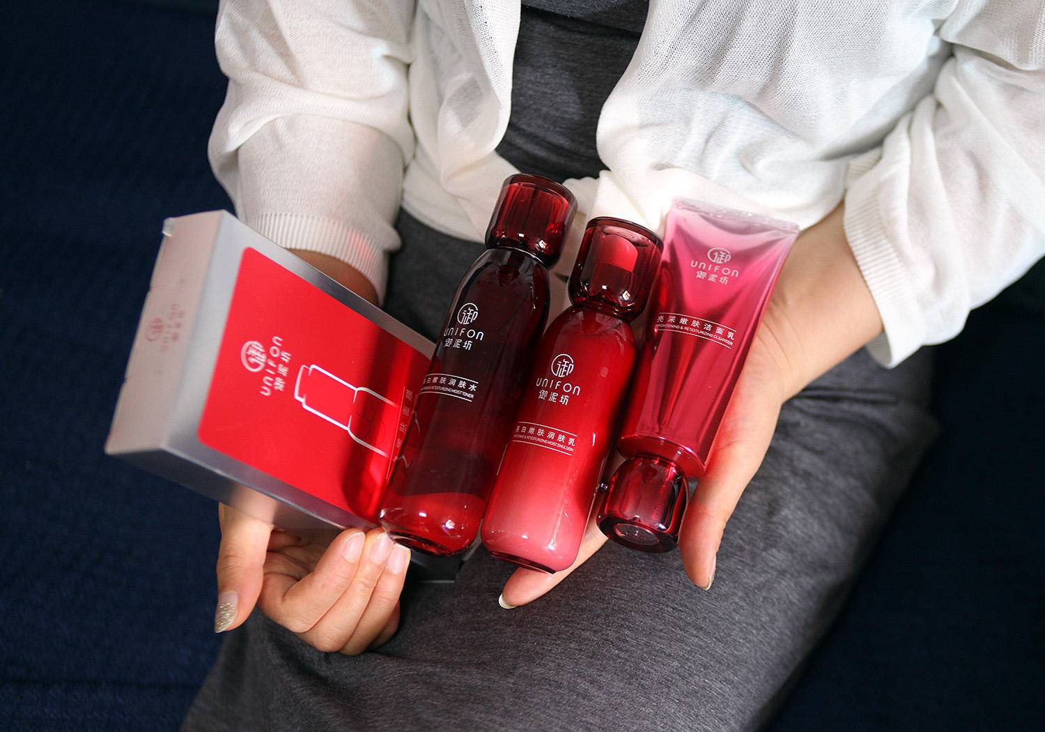 御泥坊美白淡斑套装测评,护肤美白套盒