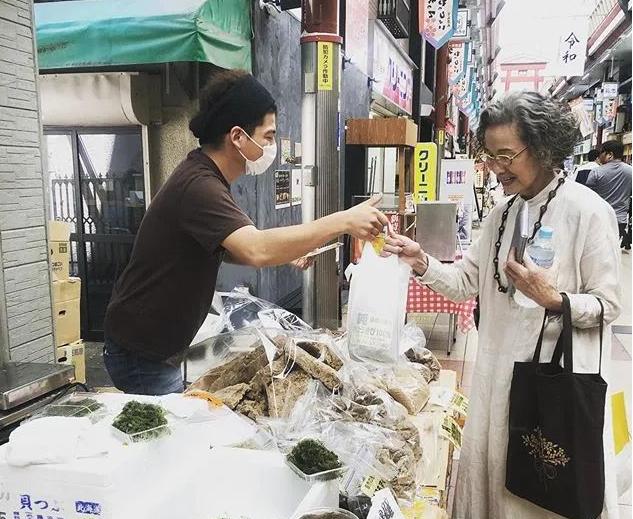 日本五十岁主妇精致生活视频,日本40岁姑娘精致生活