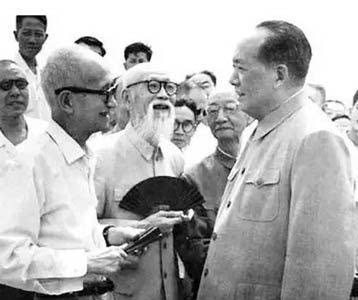 毛主席逝世后，留下的财产如何处理？李敏回忆：我拿走了八千块