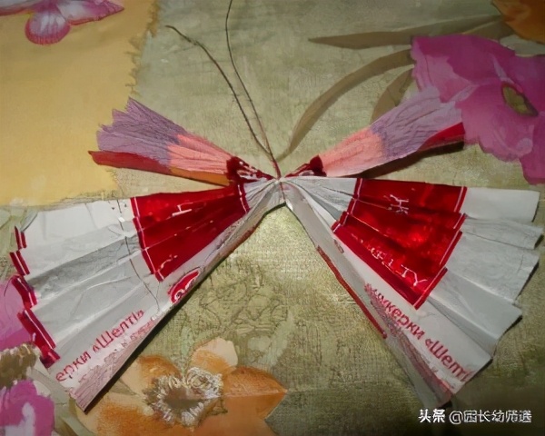 糖纸能做什么过年礼物,过年拿彩纸做的糖怎么做