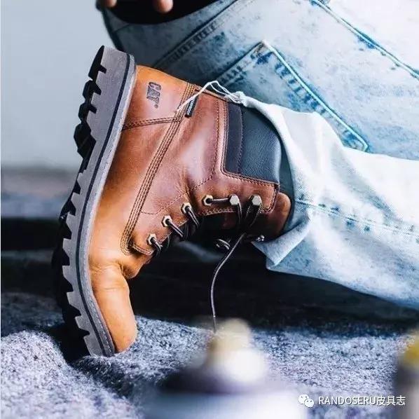 什么鞋能长期穿,羽毛球鞋有必要天天穿吗