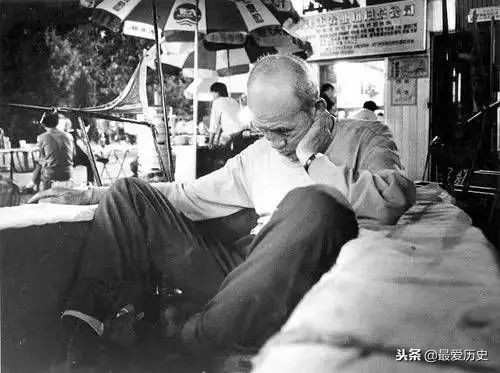 从武训到白芳礼，生于卑微的他们如何活出不朽的崇高？