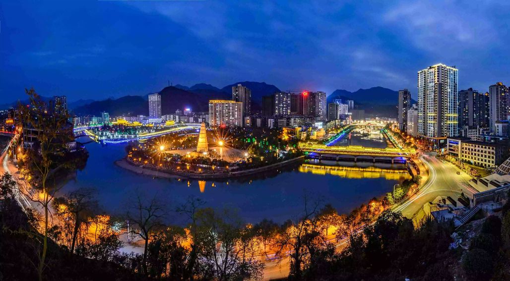 黔南足球五大联赛,黔南州足球总决赛初中组