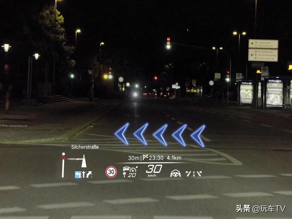 科技爆棚和极致简约奔驰和劳斯莱斯在想啥？