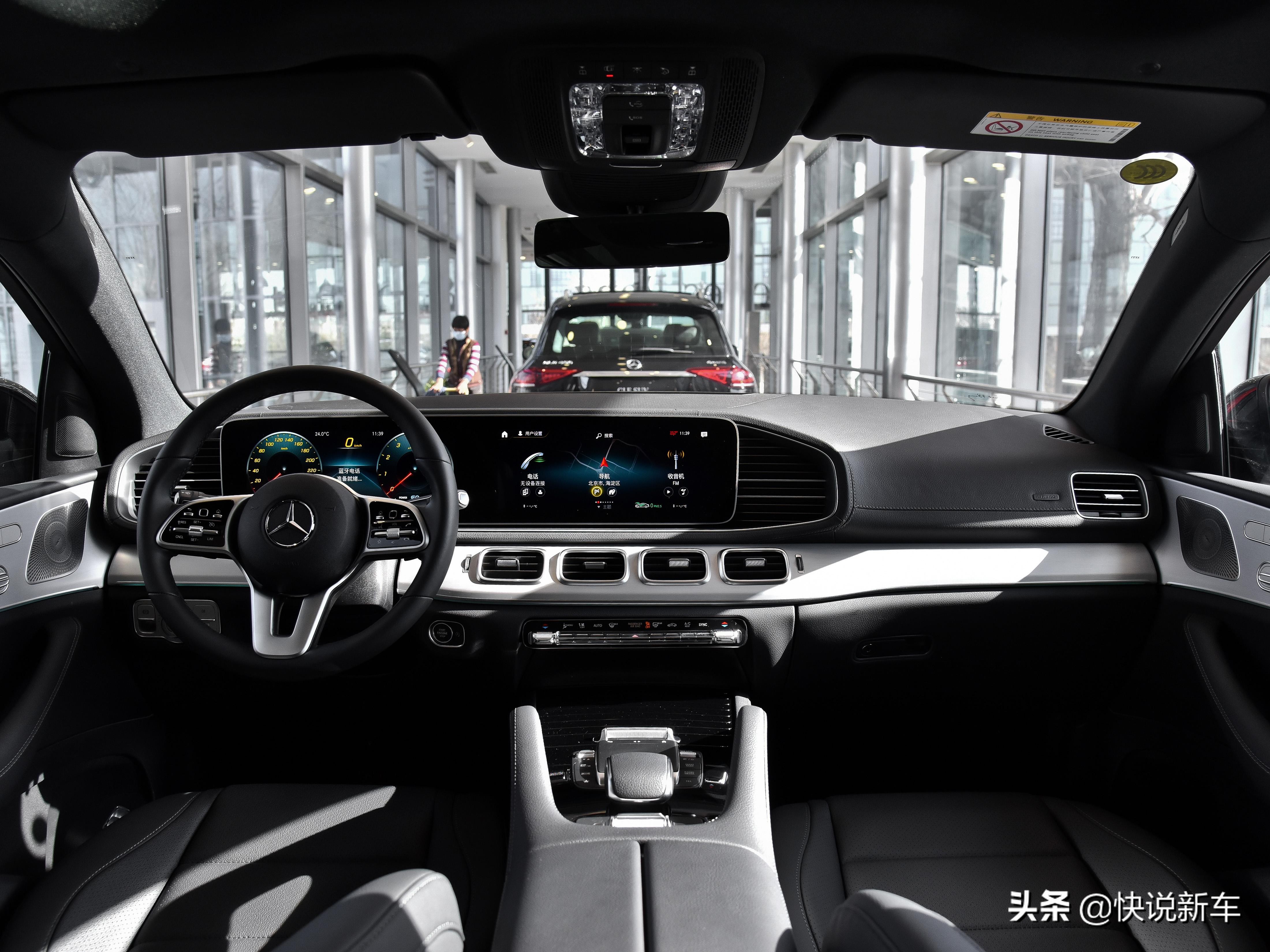 进口品牌豪华6缸4驱中型suv,豪华运动车型suv排行榜前十名