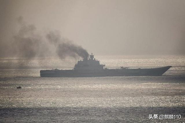 俄罗斯海牛级核动力航母,告诉你个秘密冷笑话