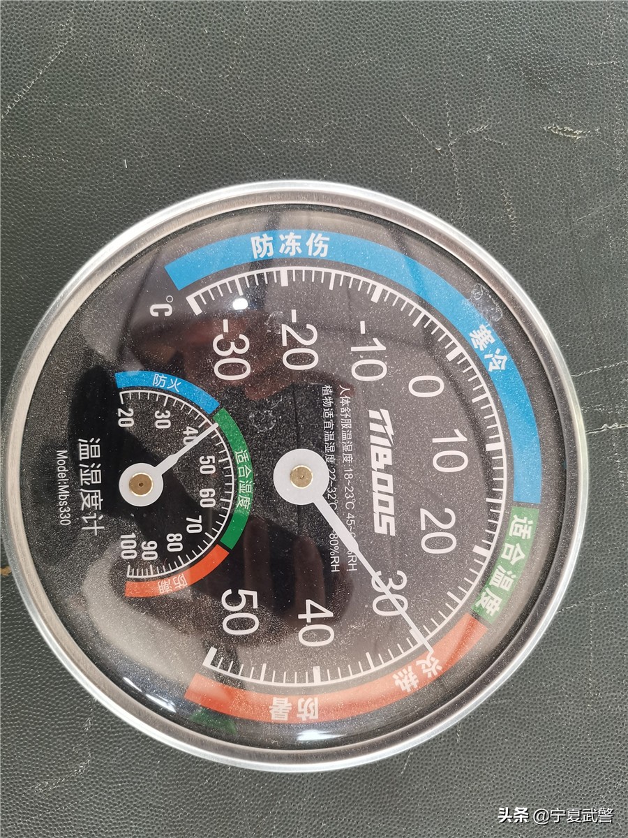 夏天野外驻训需要带什么,夏季防暑降温确保安全生存