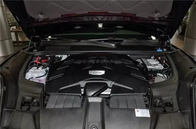 丐中丐版卡宴，裸车89万多，4S店：没100万你提不了