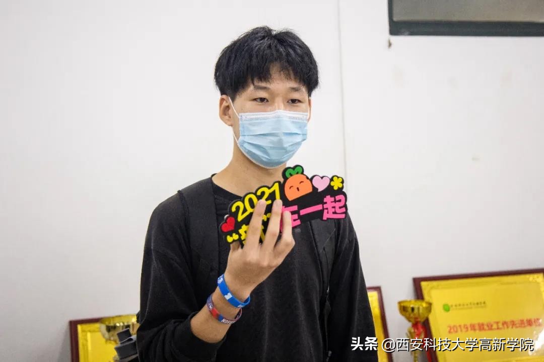 新生采访对专业感兴趣吗,新生采访