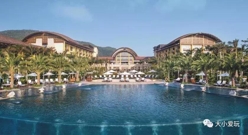 三亚旅游攻略必去十大网红酒店,三亚适合夏天去的酒店