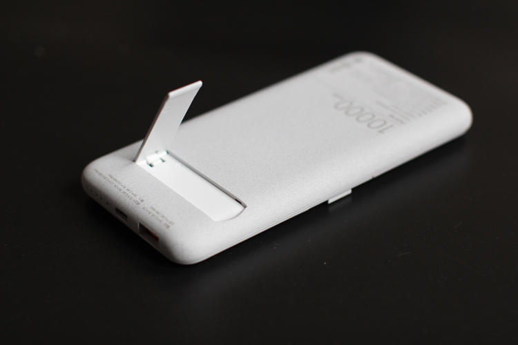 无线快充可以给无线充电宝充电吗,无线充电宝能不能无线快充