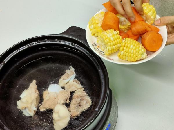 伊莱特电饭煲煲汤多长时间,伊莱特电饭煲需要保养吗