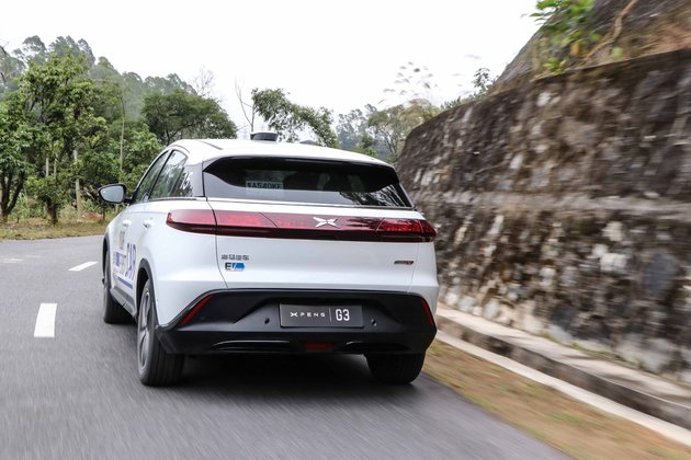 小鹏汽车G3试驾,小鹏g3与特斯拉