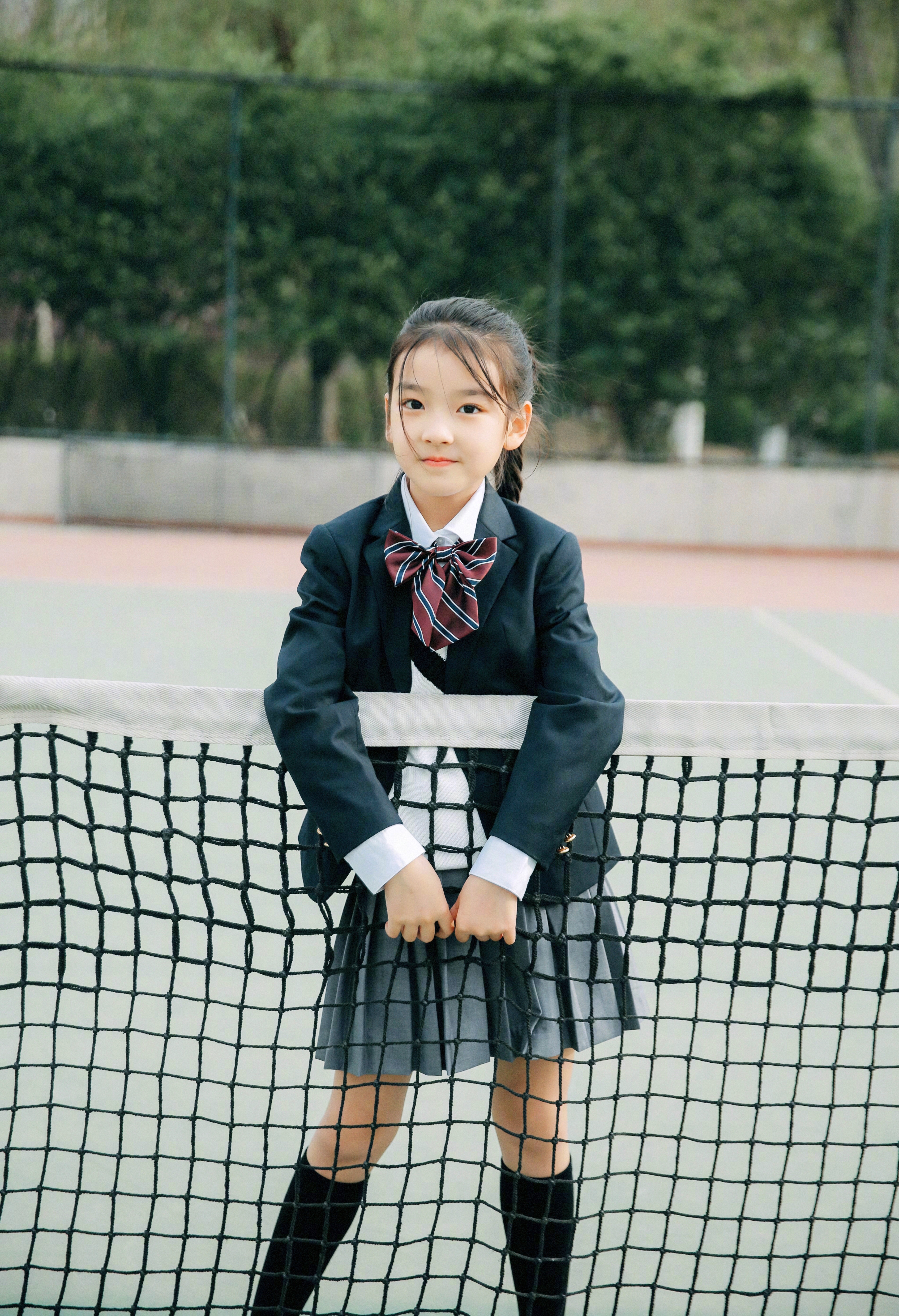 年仅10岁的她，成为今夏最耀眼的“戏精”，王圣迪时尚大片出炉