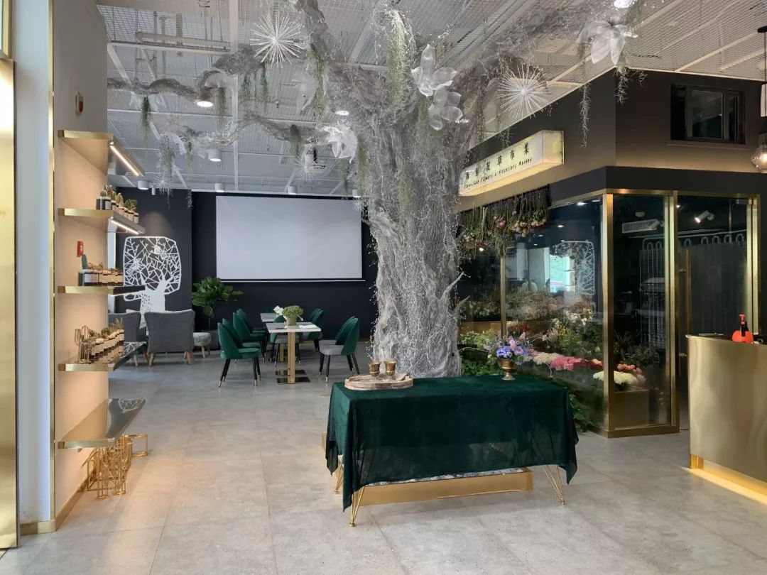 注册花艺工作室和花店,花艺店还是花艺馆