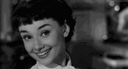 嘴唇发白没有血色是因为什么,嘴唇没血色跟身体哪个器官有关系