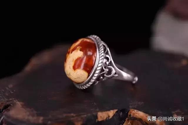 铚滆湣鎴存墜濂楃洏浼氬彉鑹插悧,铚滆湣鐩樼帺澶氶暱鏃堕棿鍙樿壊