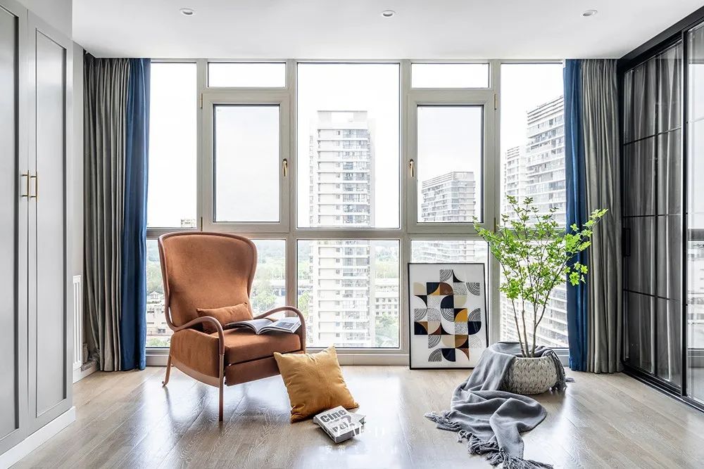 让人羡慕的全景落地窗,自然采光落地窗效果图