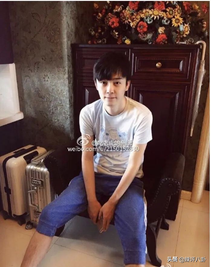 网红夫妇直播骗粉,网红夫妻欺骗粉丝