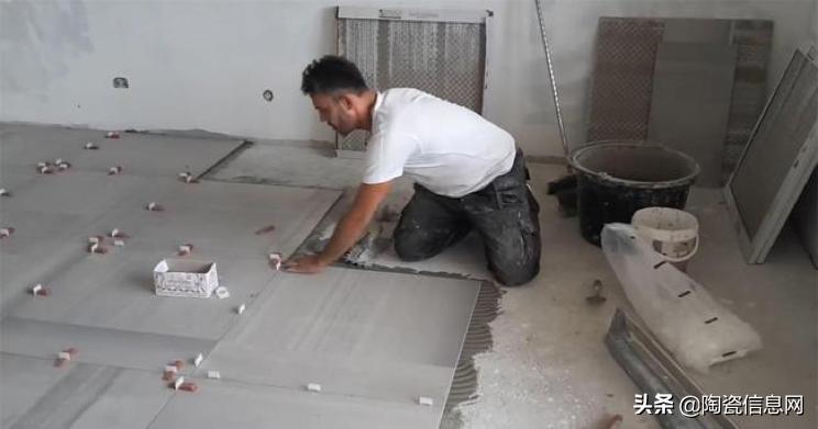 地砖铺贴机器人可靠吗,瓷砖铺贴机器人优缺点