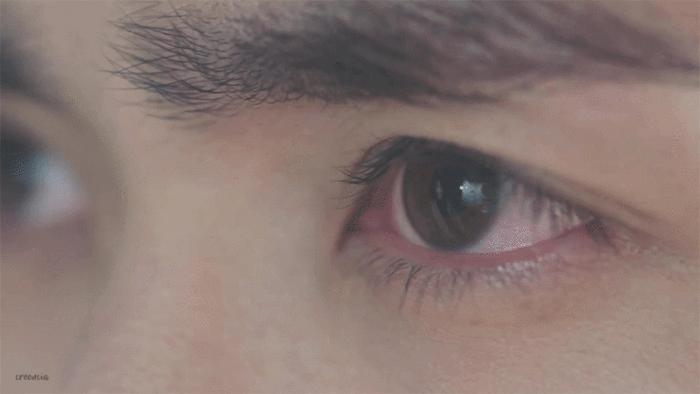 朱一龙霍建华睫毛,朱一龙睫毛有多长