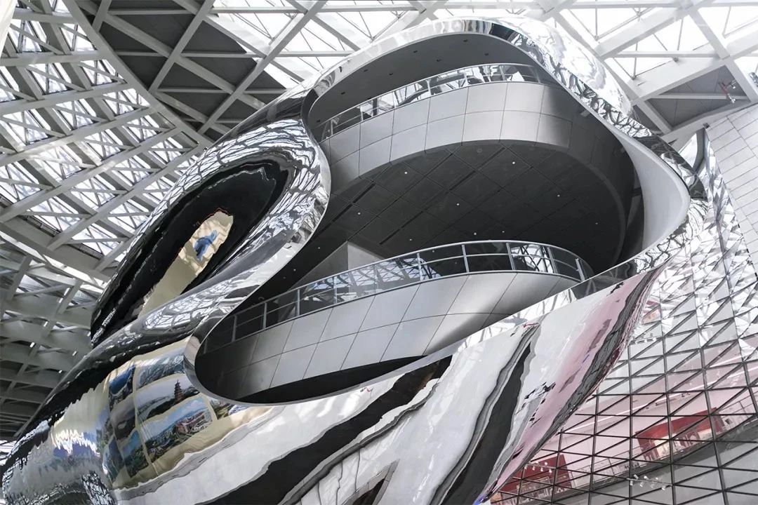 深圳这27个热门游玩地，坐2号线全都能到