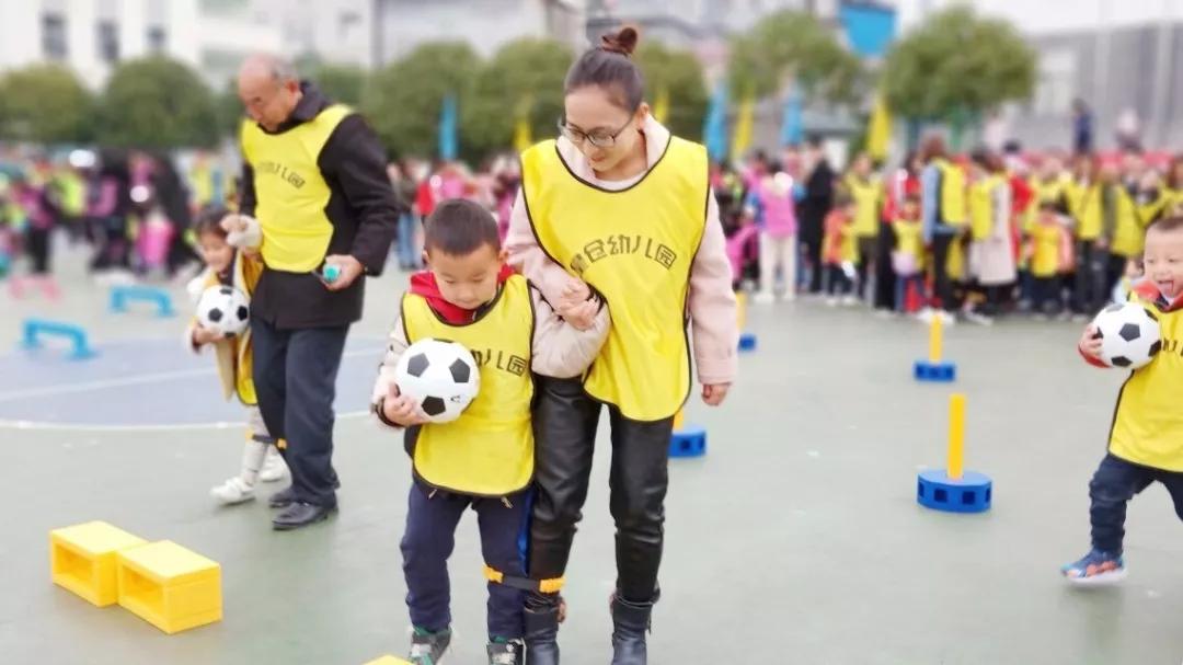 幼儿园秋季运动会的建议,秋季运动会幼儿园游戏形式