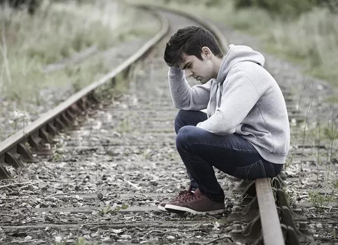 10岁男孩癔症躯体障碍,双相情感障碍和癔症孩子怎么办