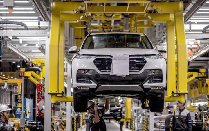 国产车工厂工人,国产车企工资低能指望质量好吗