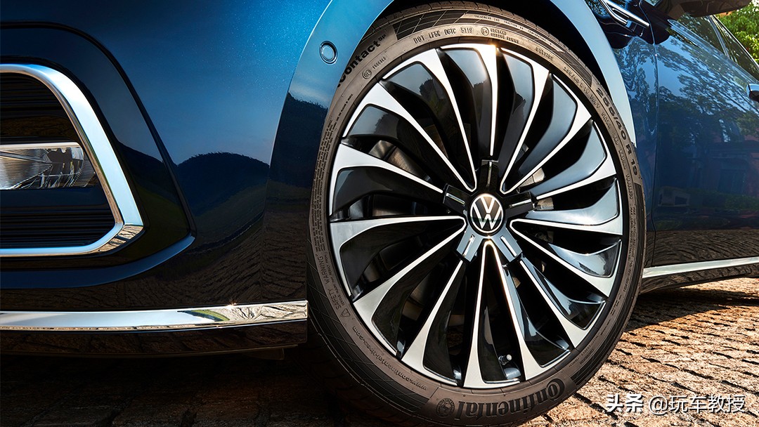 大众辉昂低调豪车,19款辉昂改装21款发光logo