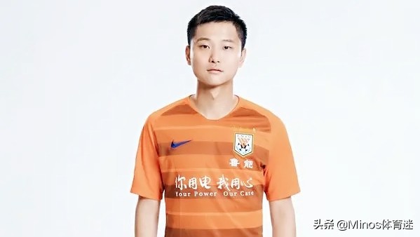 国足90后潜力后腰,国足亚洲杯名单张稀哲