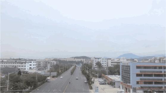 龙岗中心城壹号仓,光明和龙岗中心城