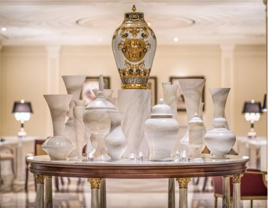 迪拜范思哲酒店帝国套房,迪拜范思哲宫殿酒店图片