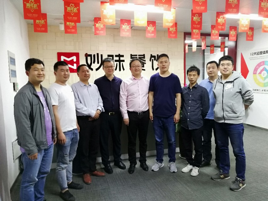 郑州土豆粉加盟店,濮阳小哥