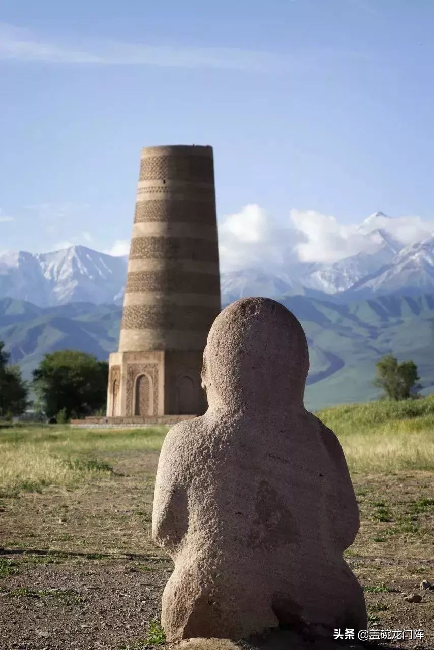 *疆新**往西，这片神奇的处女地，去一次相当环游大半个世界！