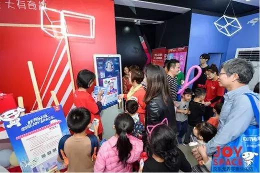 blackpink快闪店,快闪店的创意视频