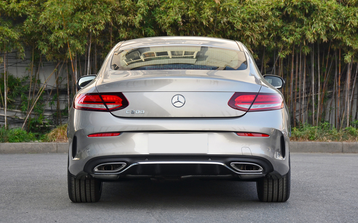 奔驰c260l几秒破百,最厚道豪华b级车