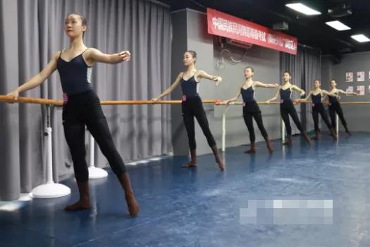 不懂一些专业术语,舞蹈入门60个专业术语