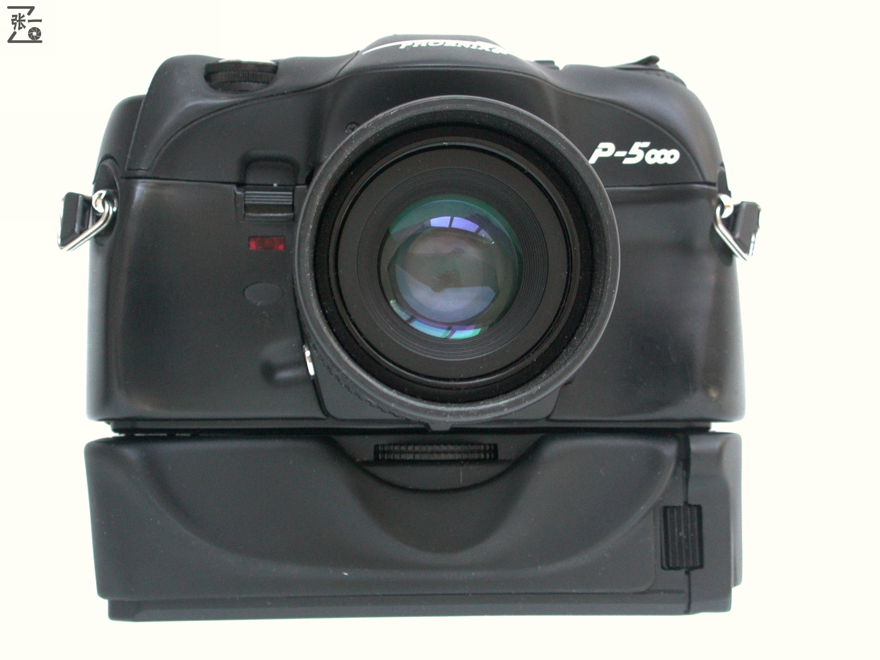 上海海鸥为美国贴牌生产的PhoenixP-5000单反相机