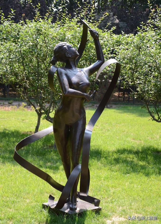 数字雕塑创意设计,关于运动的雕塑设计