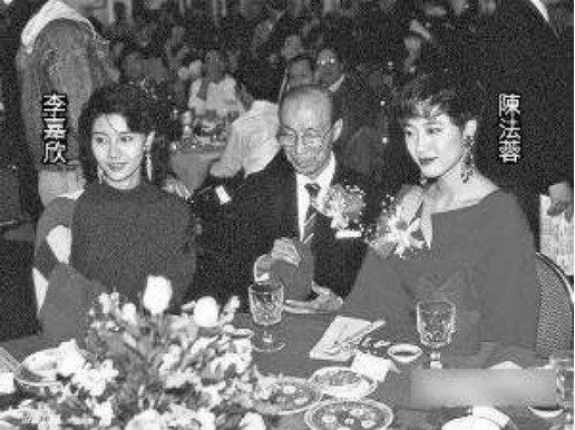 她做妾45年，一生无儿无女，生前所得百亿遗产去世后全部捐出